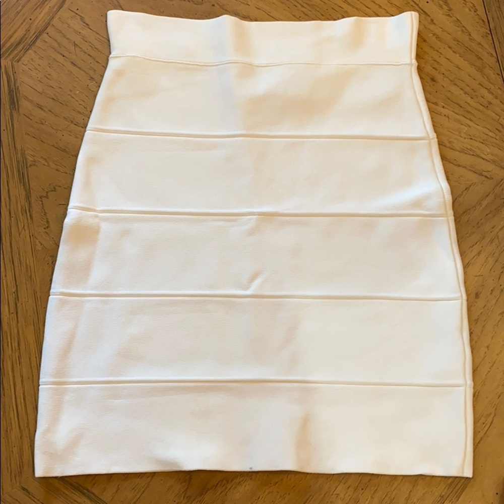 BCBG Bandage Skirt - White size small